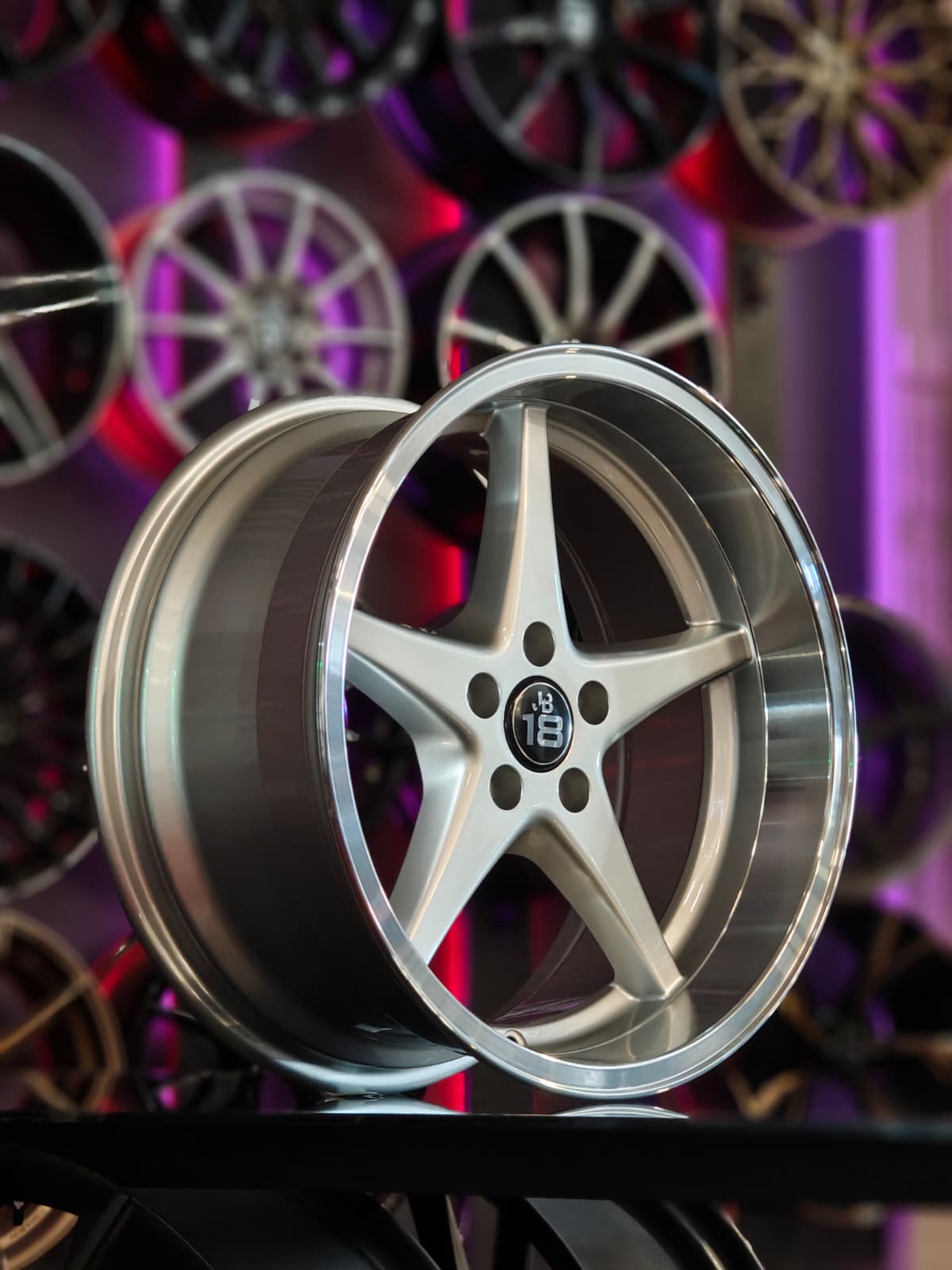 Tomason RL1 8,5x18" 5x108 ET6 Ø65.1 Silver lip polished Takaveto volvo (70mm huullos)